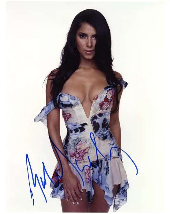 Roselyn Sanchez autograph