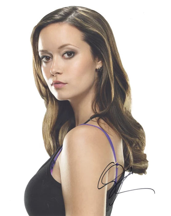 Summer Glau autograph