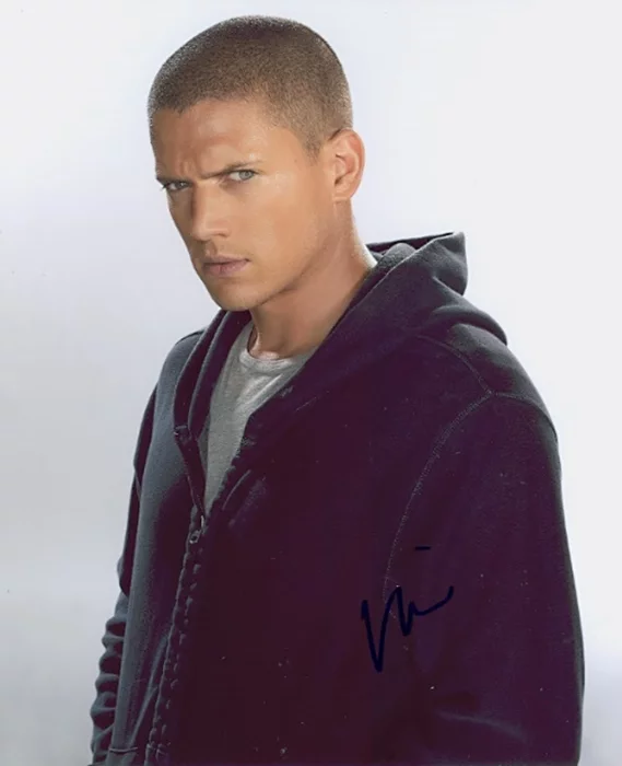 Wentworth Miller autograph