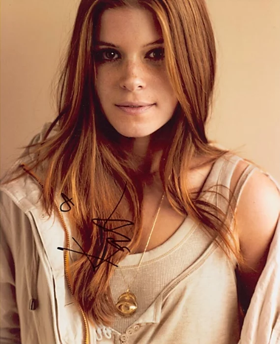 Kate Mara autograph