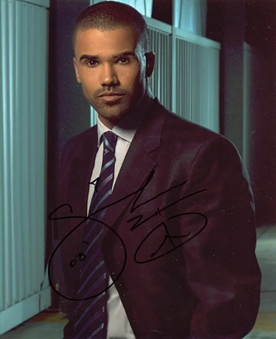 Shemar Moore autograph