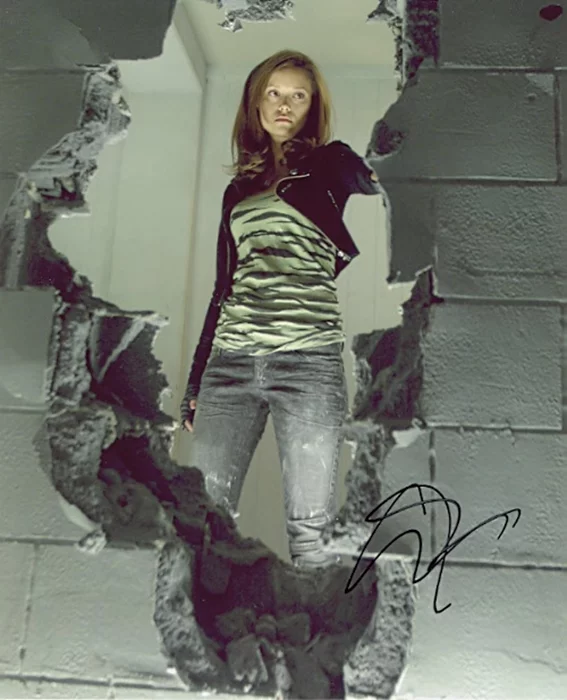 Summer Glau autograph