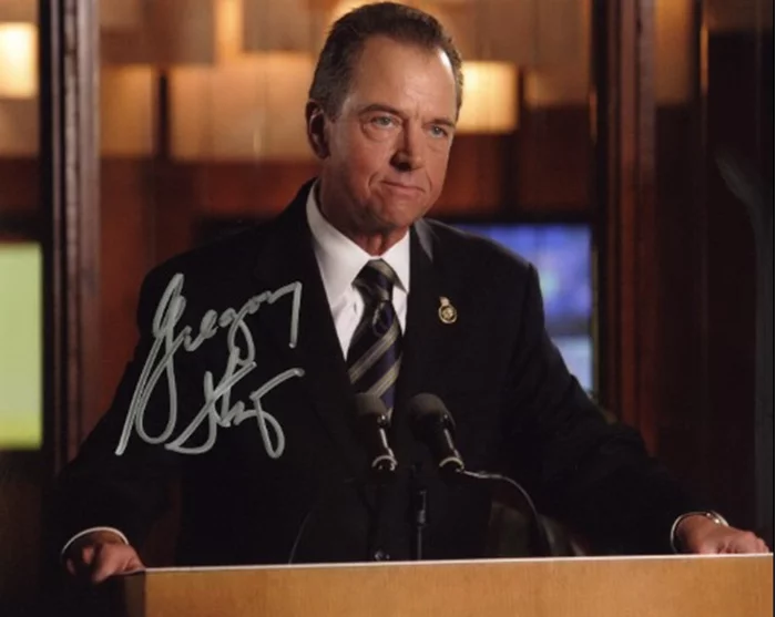 Gregory Itzin autograph