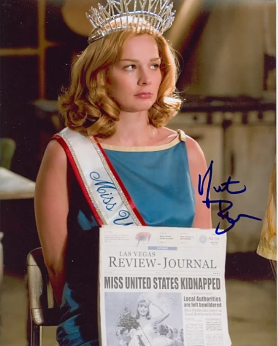 Heather Burns autograph