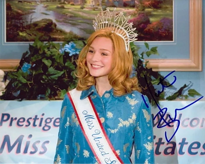 Heather Burns autograph