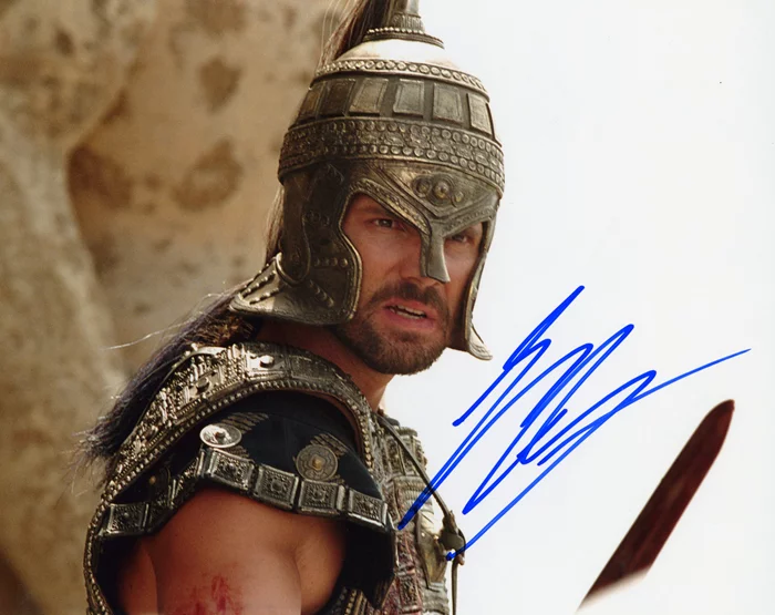 Eric Bana autograph
