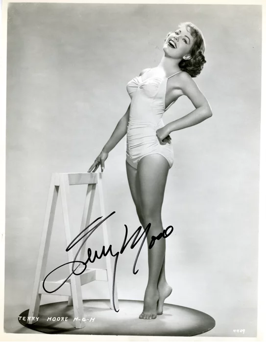 Terry Moore autograph