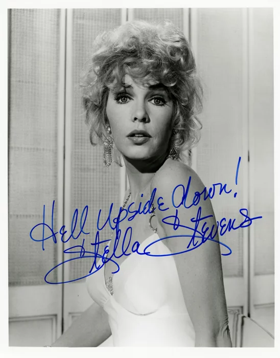 Stella Stevens autograph