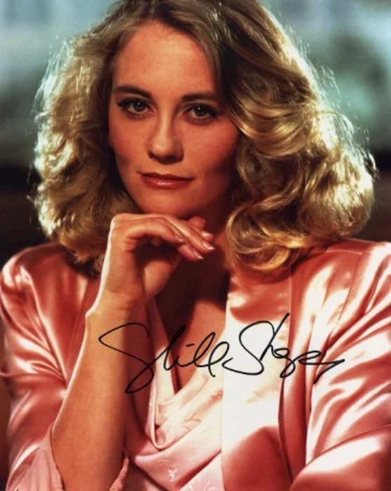 Cybill Shepherd autograph
