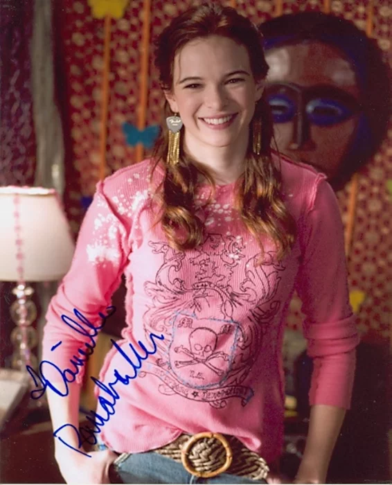 Danielle Panabaker autograph