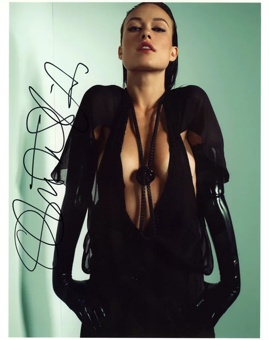 Olivia Wilde autograph