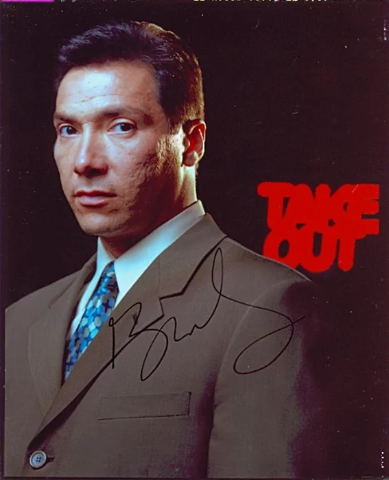 Benito Martinez autograph