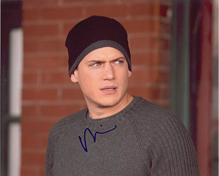 Wentworth Miller autograph