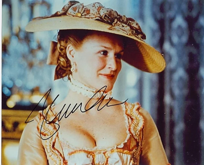Glenn Close autograph