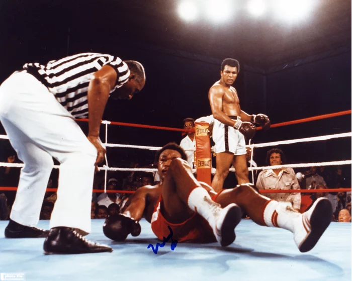 Muhammad Ali autograph