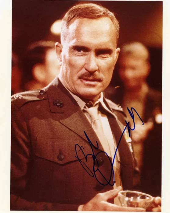 Robert Duvall autograph