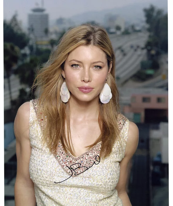 Jessica Biel autograph