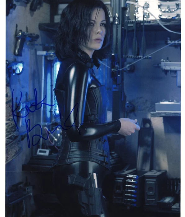 Kate Beckinsale autograph