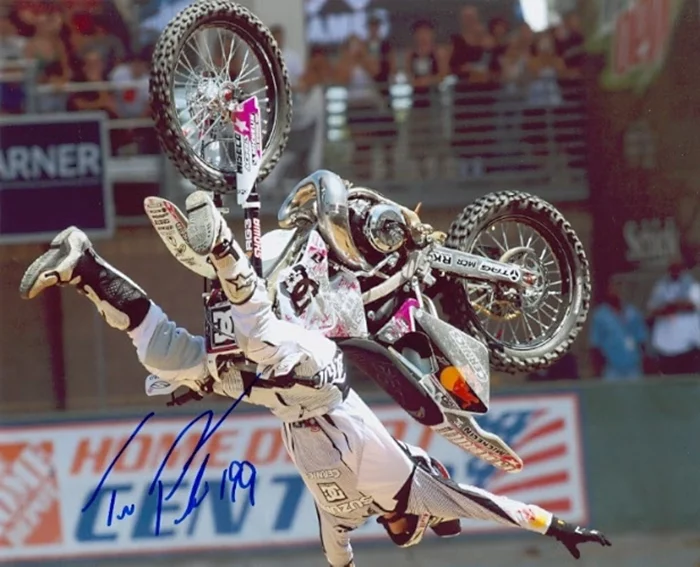 Travis Pastrana autograph
