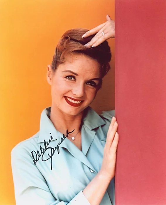 Debbie Reynolds autograph