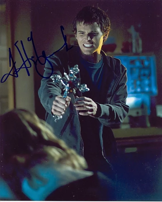 Tad Hilgenbrink autograph
