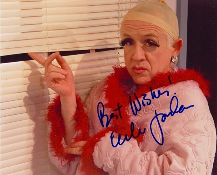 Leslie Jordan autograph