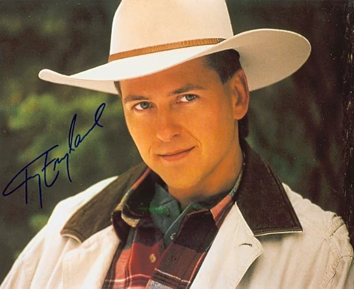 Ty England autograph