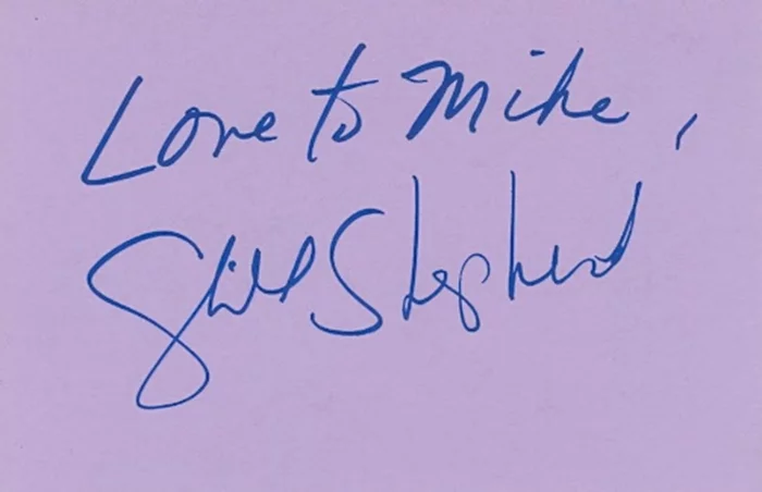 Cybill Shepherd autograph