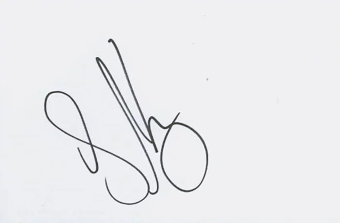 Debi Mazar autograph
