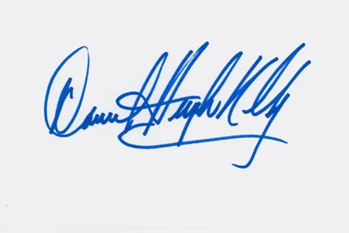 Daniel Hugh Kelly autograph