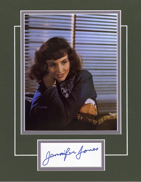 Jennifer Jones autograph