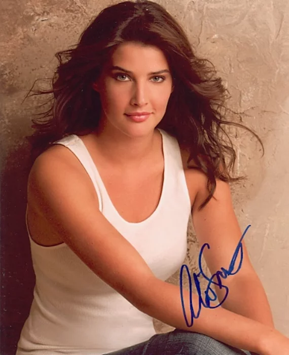 Cobie Smulders autograph