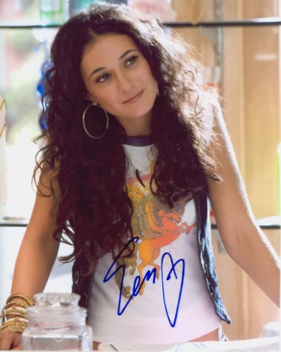 Emmanuelle Chriqui autograph