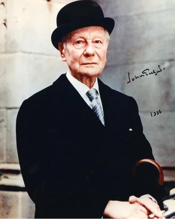 John Gielgud autograph