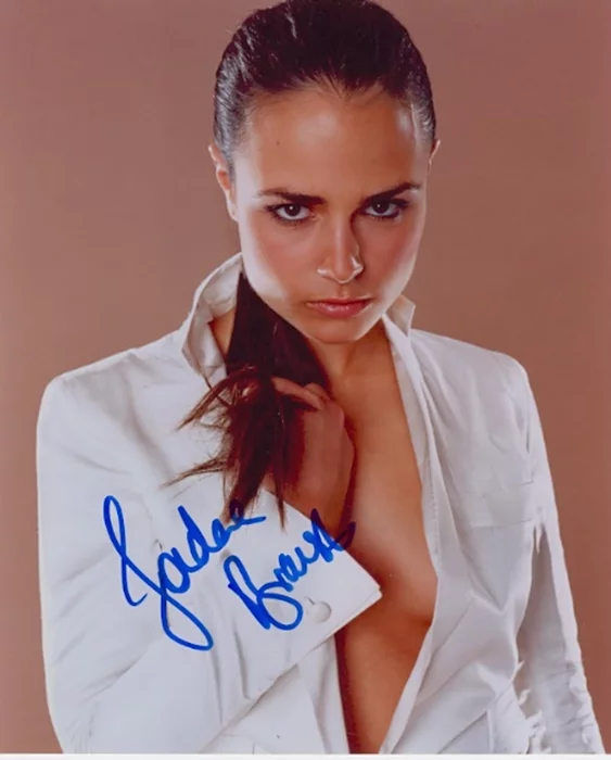 Jordana Brewster autograph