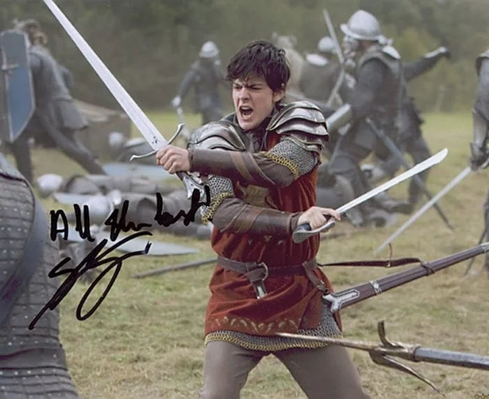 Skandar Keynes autograph