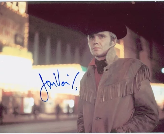 Jon Voight autograph