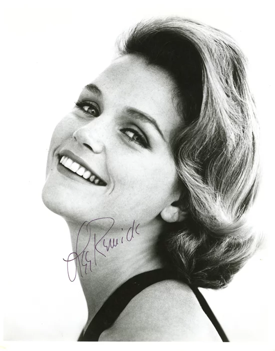 Lee Remick autograph
