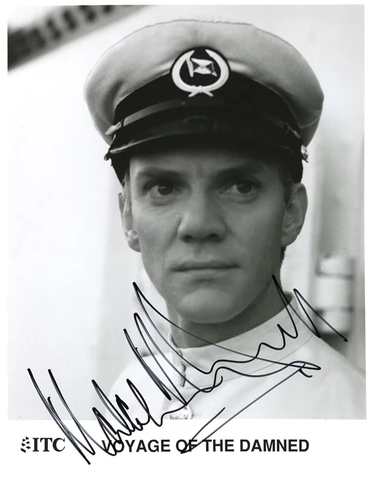 Malcolm McDowell autograph
