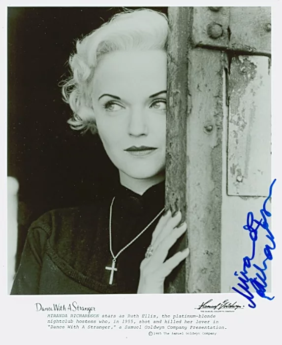 Miranda Richardson autograph