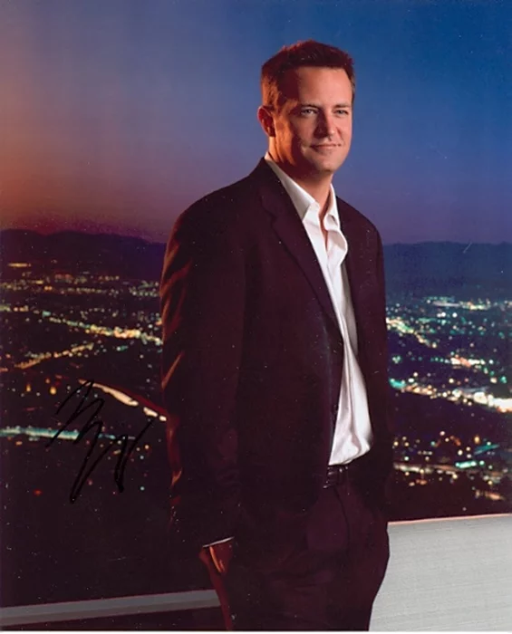 Matthew Perry autograph
