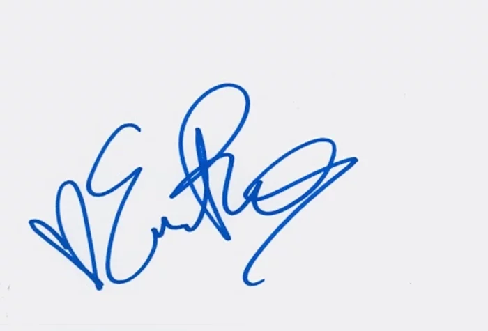 Emma Roberts autograph