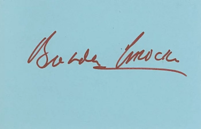 Brenda Fricker autograph