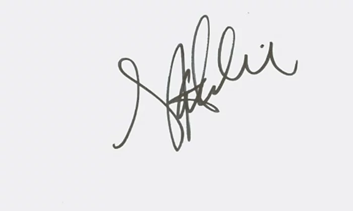 Natalie Maines autograph