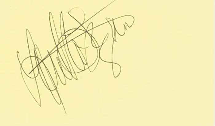 Loretta Lynn autograph