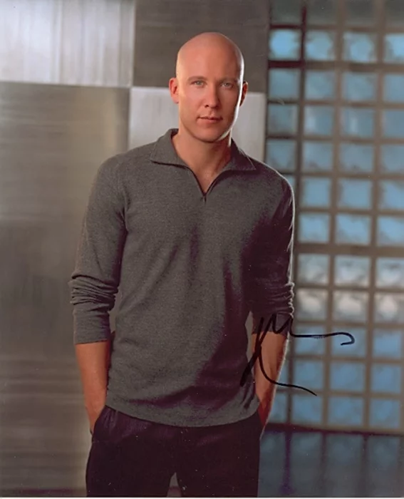 Michael Rosenbaum autograph