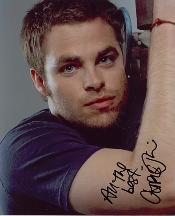 Chris Pine autograph