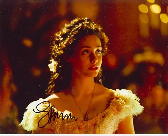 Emmy Rossum autograph