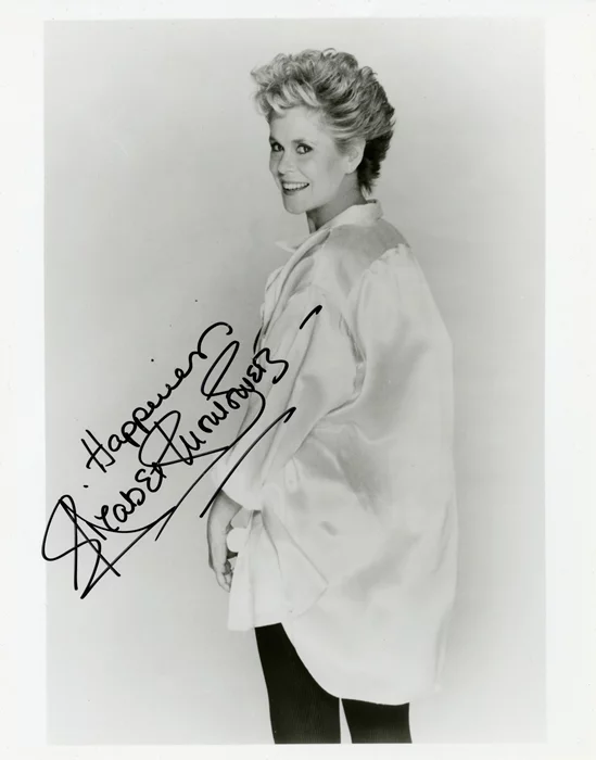 Elizabeth Montgomery autograph