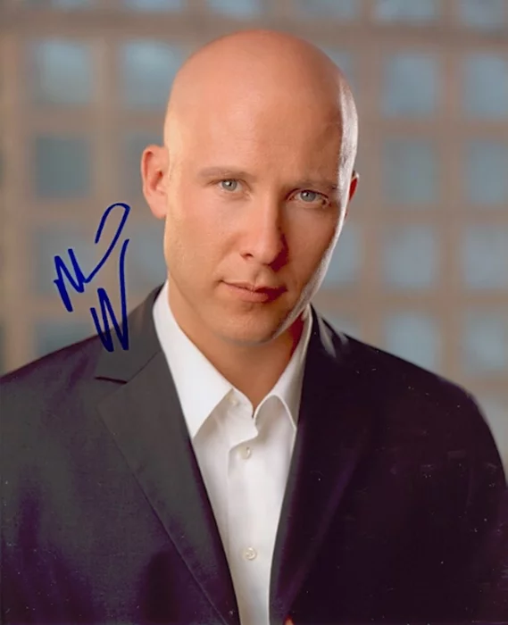 Michael Rosenbaum autograph